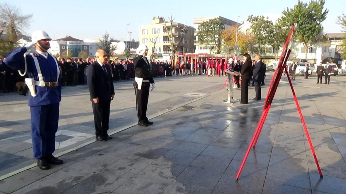 Atatürk ebediyete intikalinin 81. yılında özlemle anıldı