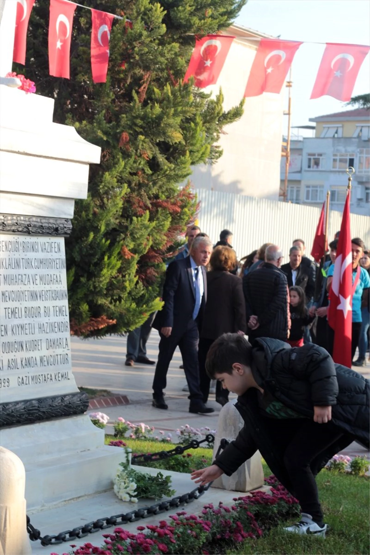 Büyük Önder Atatürk Edirne, Kırklareli ve Tekirdağ\'da anıldı