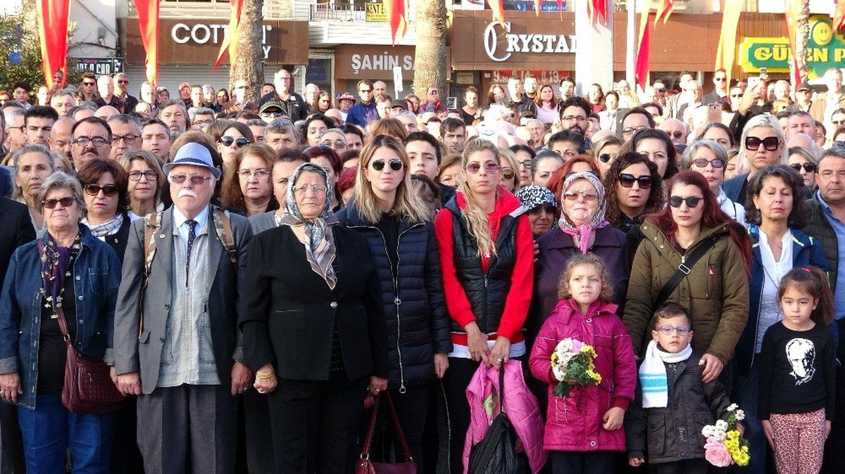 Çanakkale\'de Atatürk ölümünün 81. yılında anıldı
