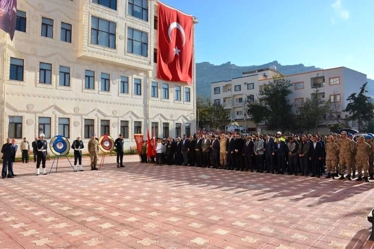 Derik\'te Atatürk\'ü anma programı