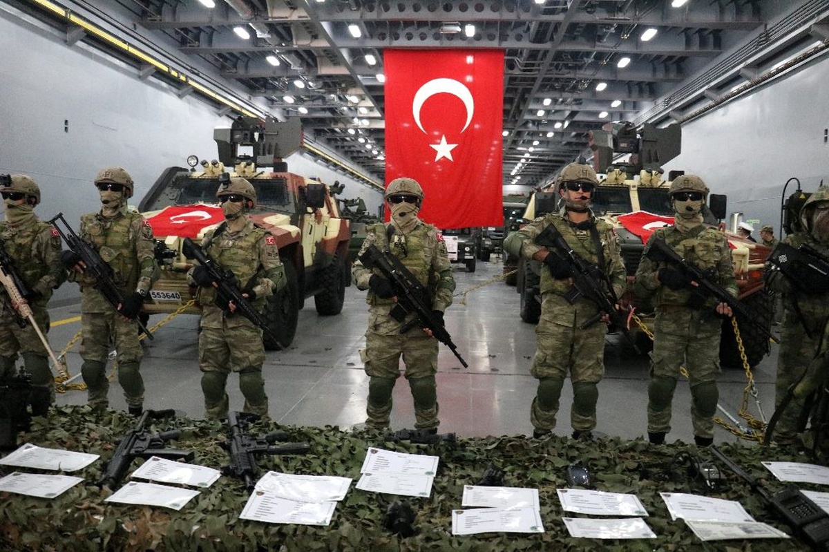 Doğu Akdeniz\'de yapılacak en büyük tatbikat başlıyor