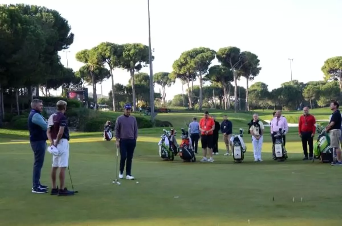 Dünyaca ünlü golfçülerden Atatürk\'e saygı