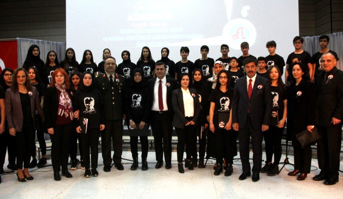 Erzincan\'da 10 Kasım Atatürk\'ü anma etkinlikleri