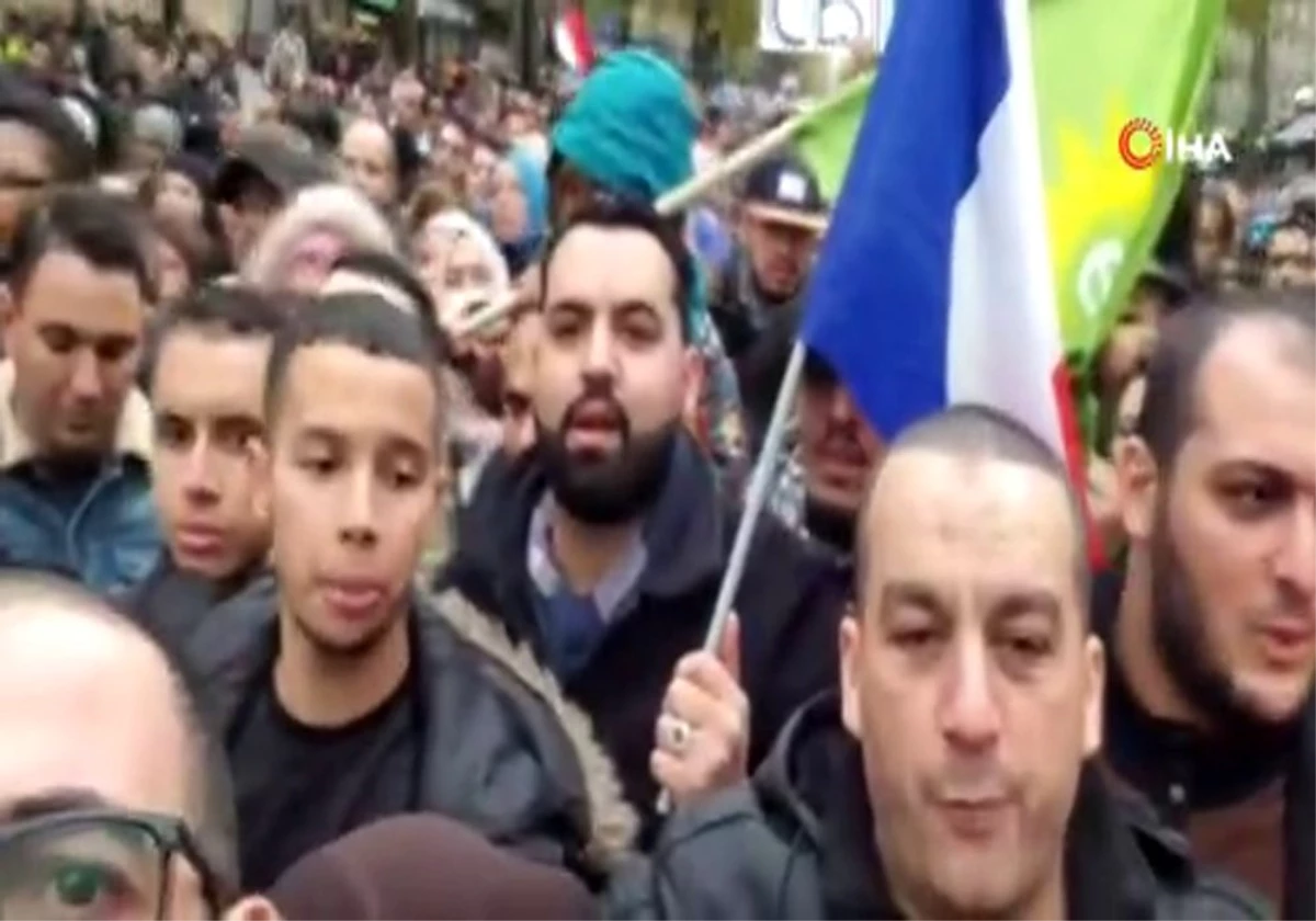 Fransa\'da on binlerce kişi İslam nefretine karşı yürüyüş yaptı
