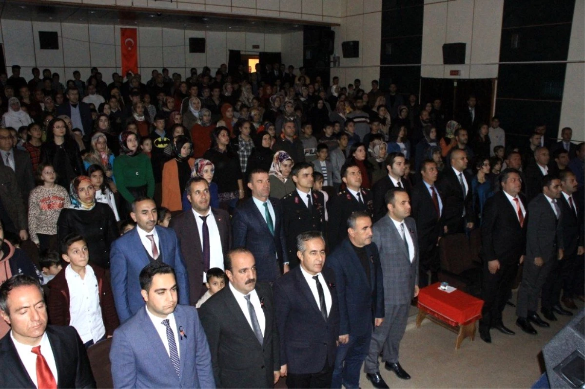 Hizan\'da 10 Kasım Atatürk\'ü Anma Etkinliği
