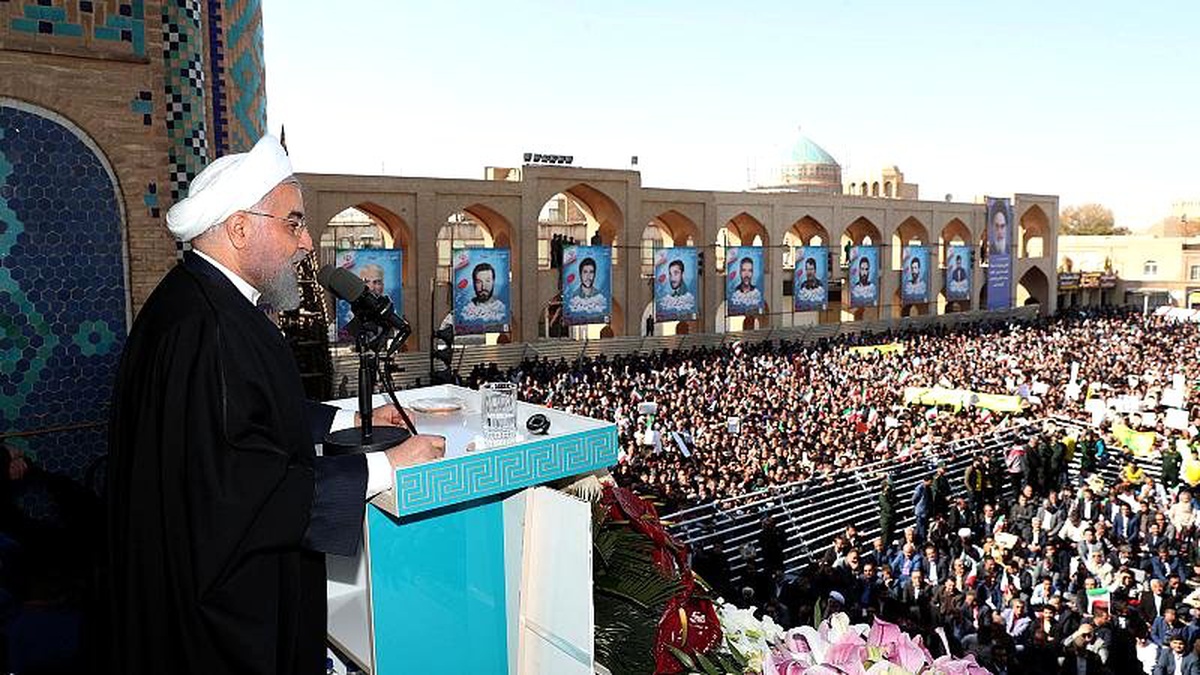 İran Cumhurbaşkanı Ruhani: 53 milyar varil petrol keşfettik