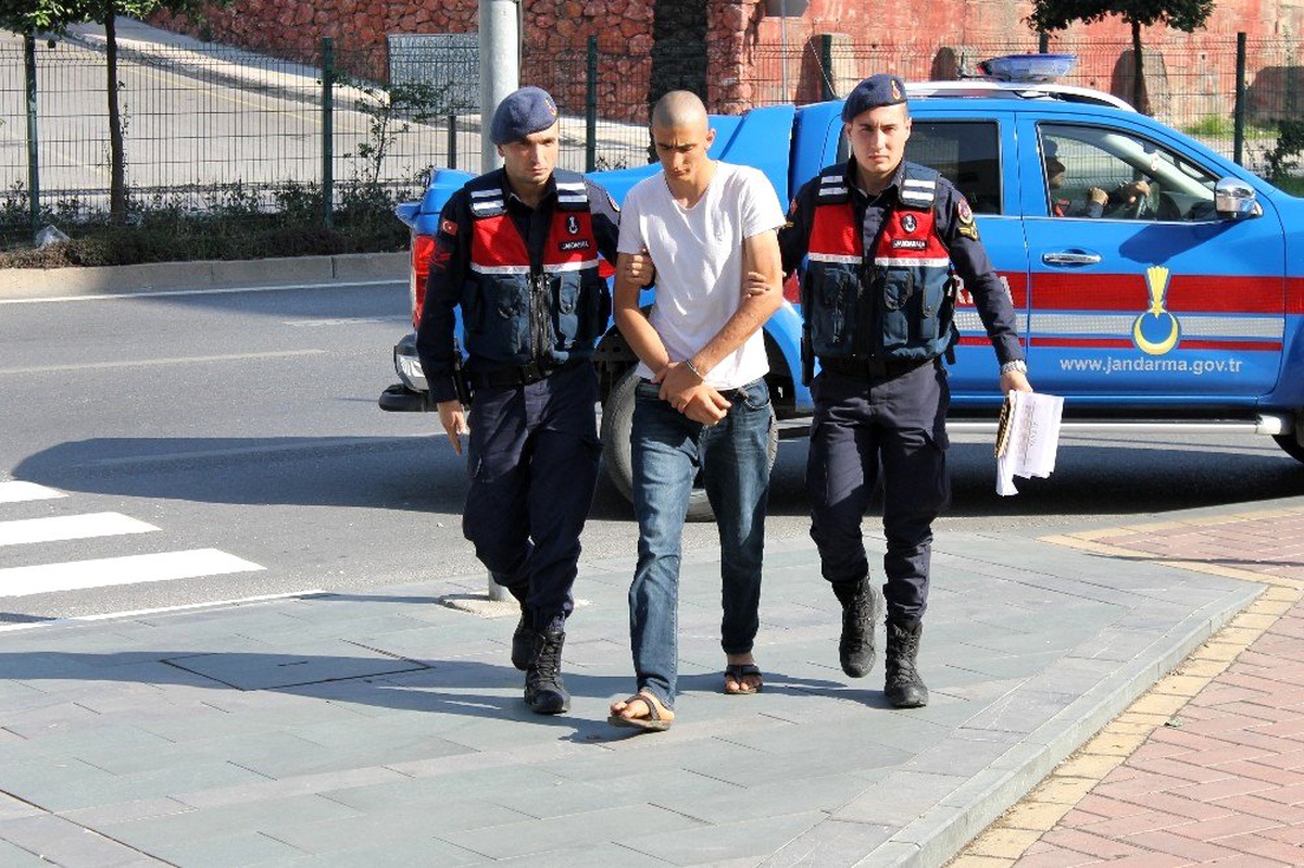 İş yerinden 40 bin lira çalan şüpheli tutuklandı