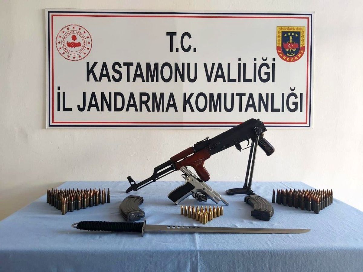 Jandarma bir evde piyade tüfeği ele geçirdi: 1 gözaltı