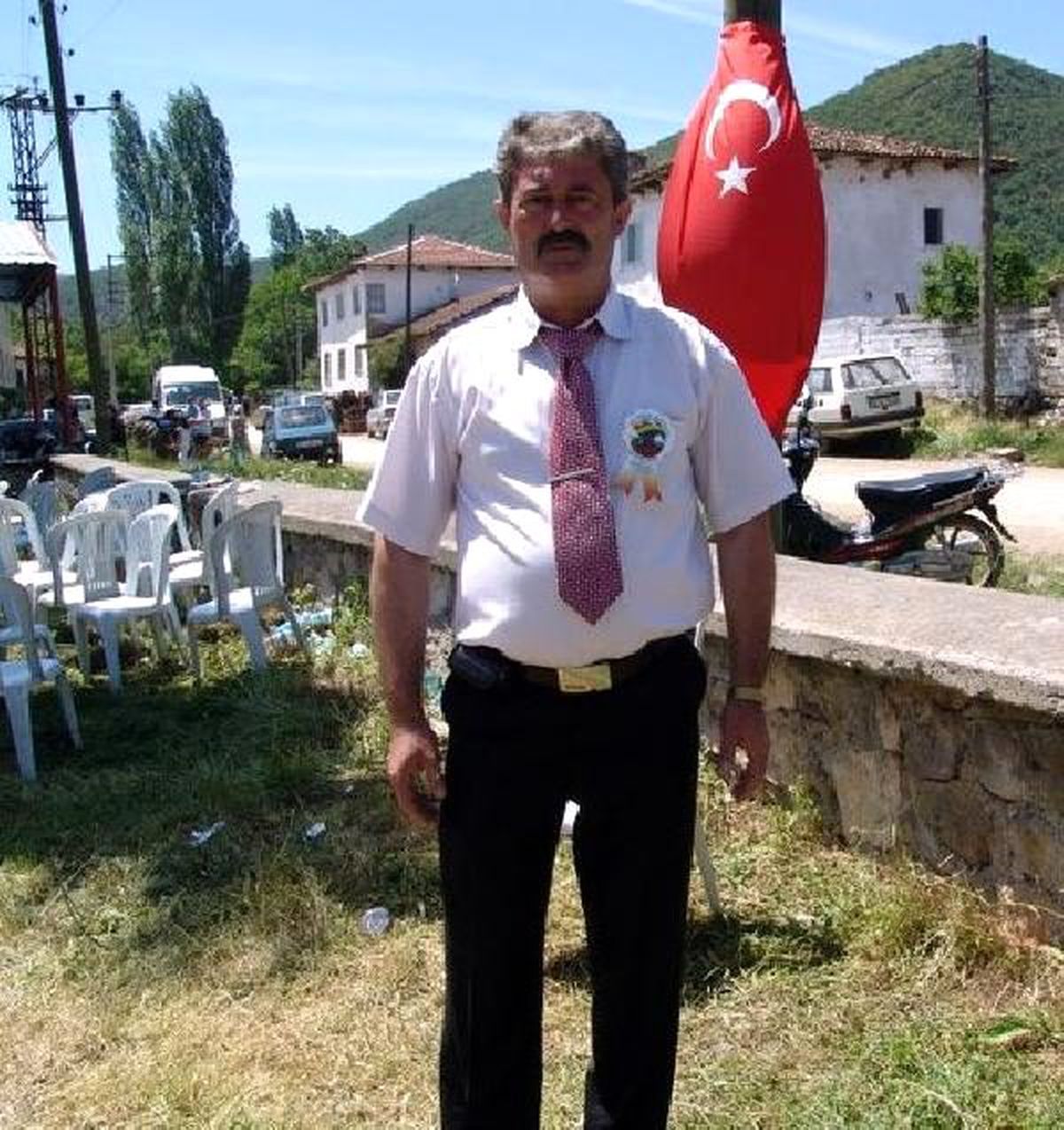 Kavgada vurulan eski muhtar, hastanede öldü