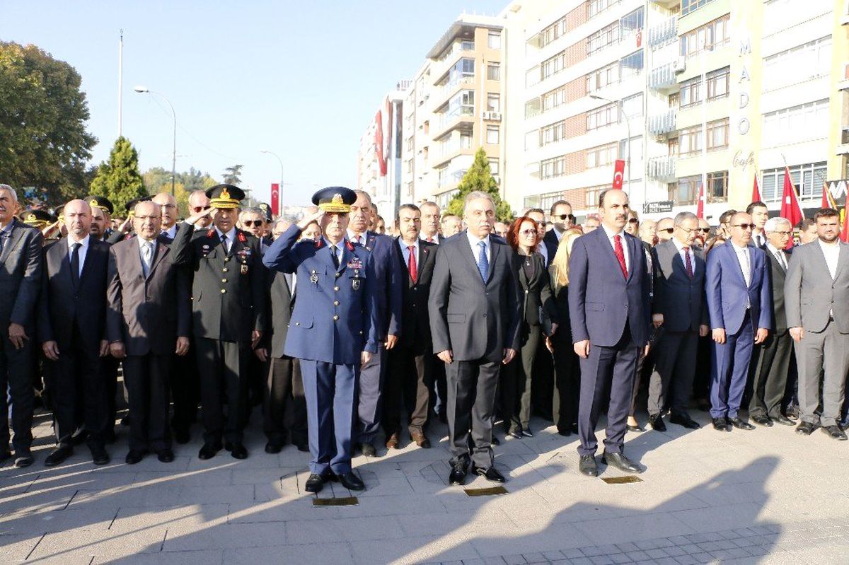 Konya\'da ebediyete intikalinin 81. yıl dönümünde Atatürk törenle anıldı