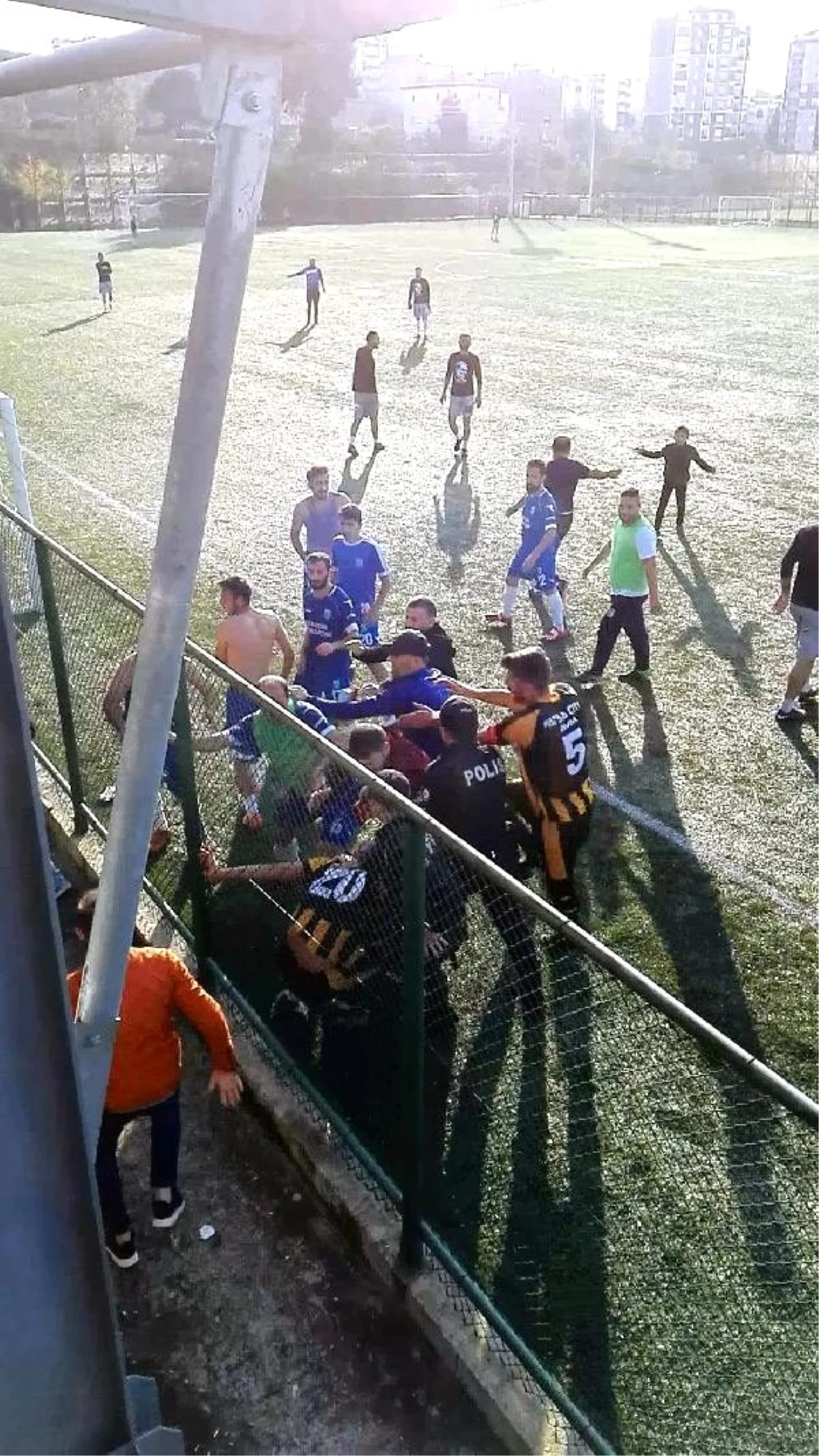 Ordu\'da, amatör maçta çıkan kavgada 2 futbolcu yaralandı