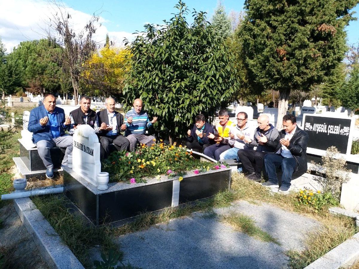 Takım arkadaşları doktor ağabeylerini unutmadı