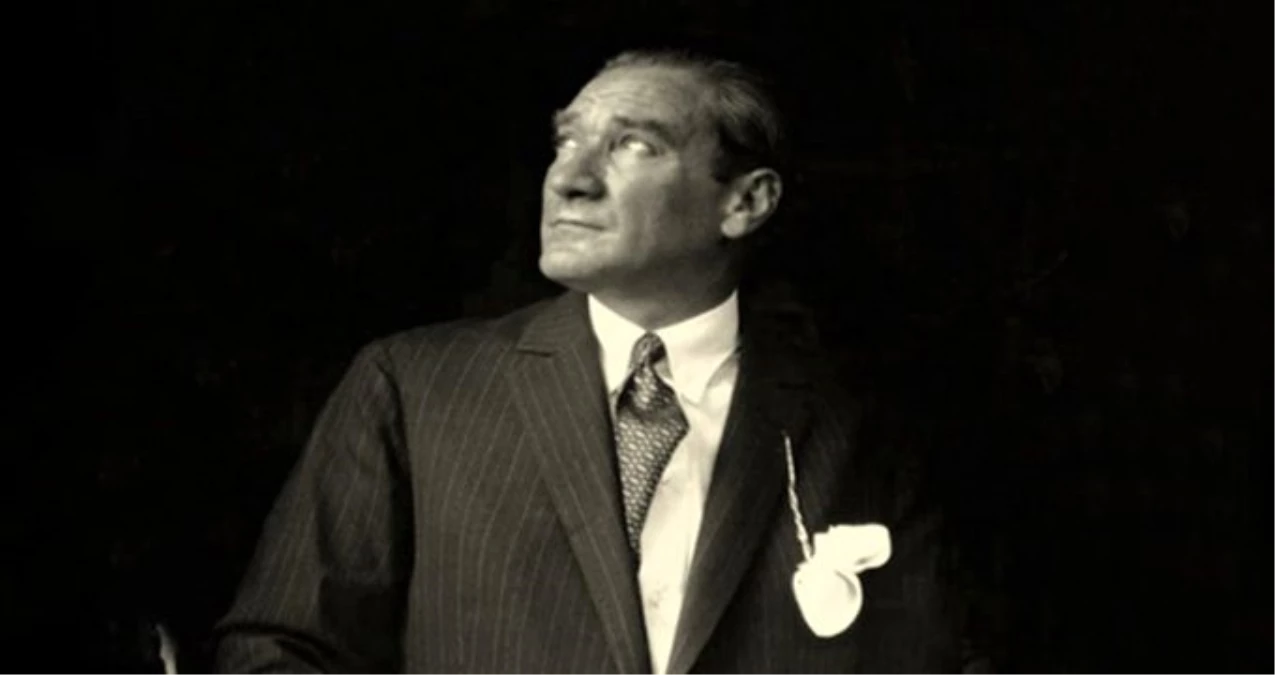 Cumhuriyetimizin Kurucusu Ulu Önder Atatürk\'ü, 81 yıldır özlem ve saygıyla anıyoruz