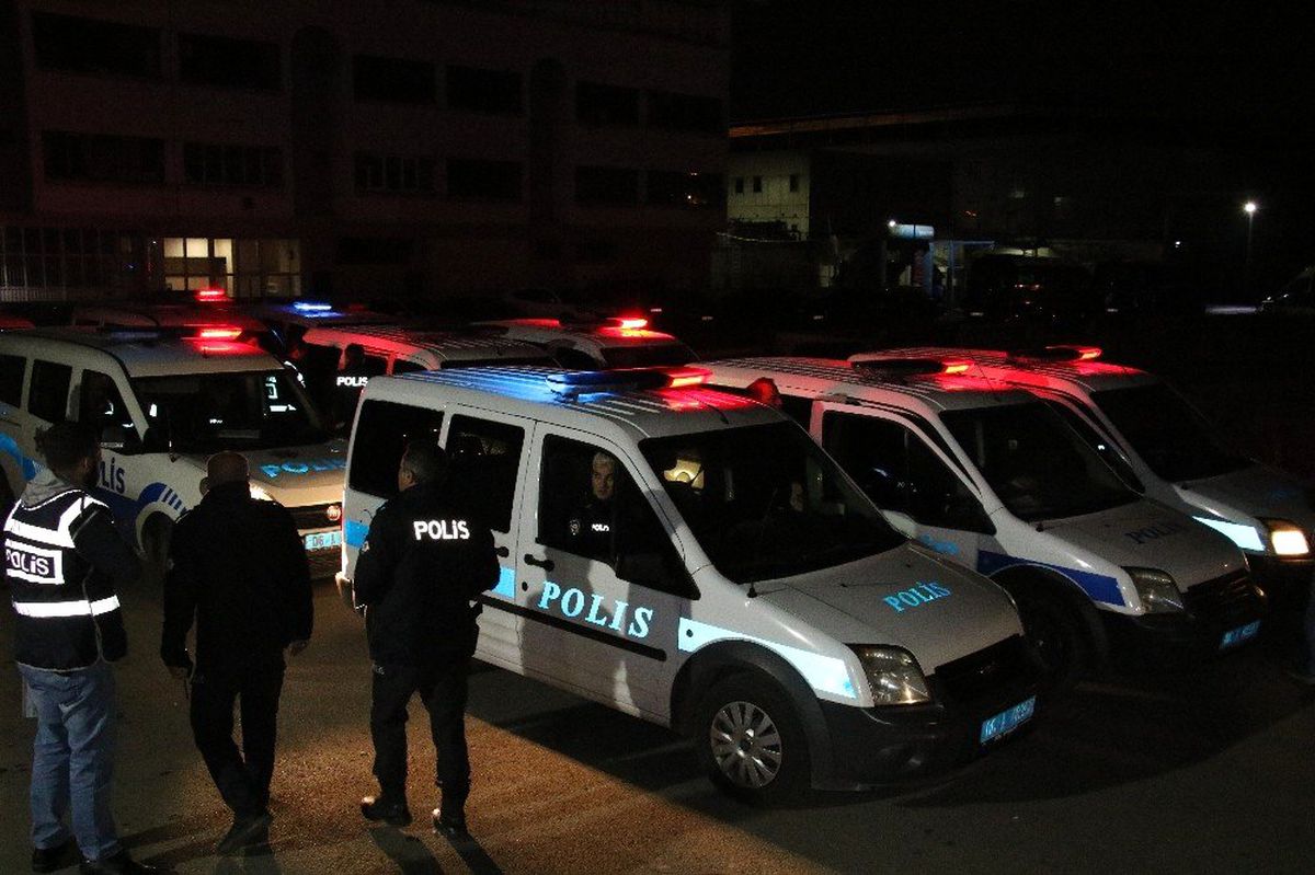Ankara\'da devre mülk dolandırıcılarına operasyon: 28 gözaltı