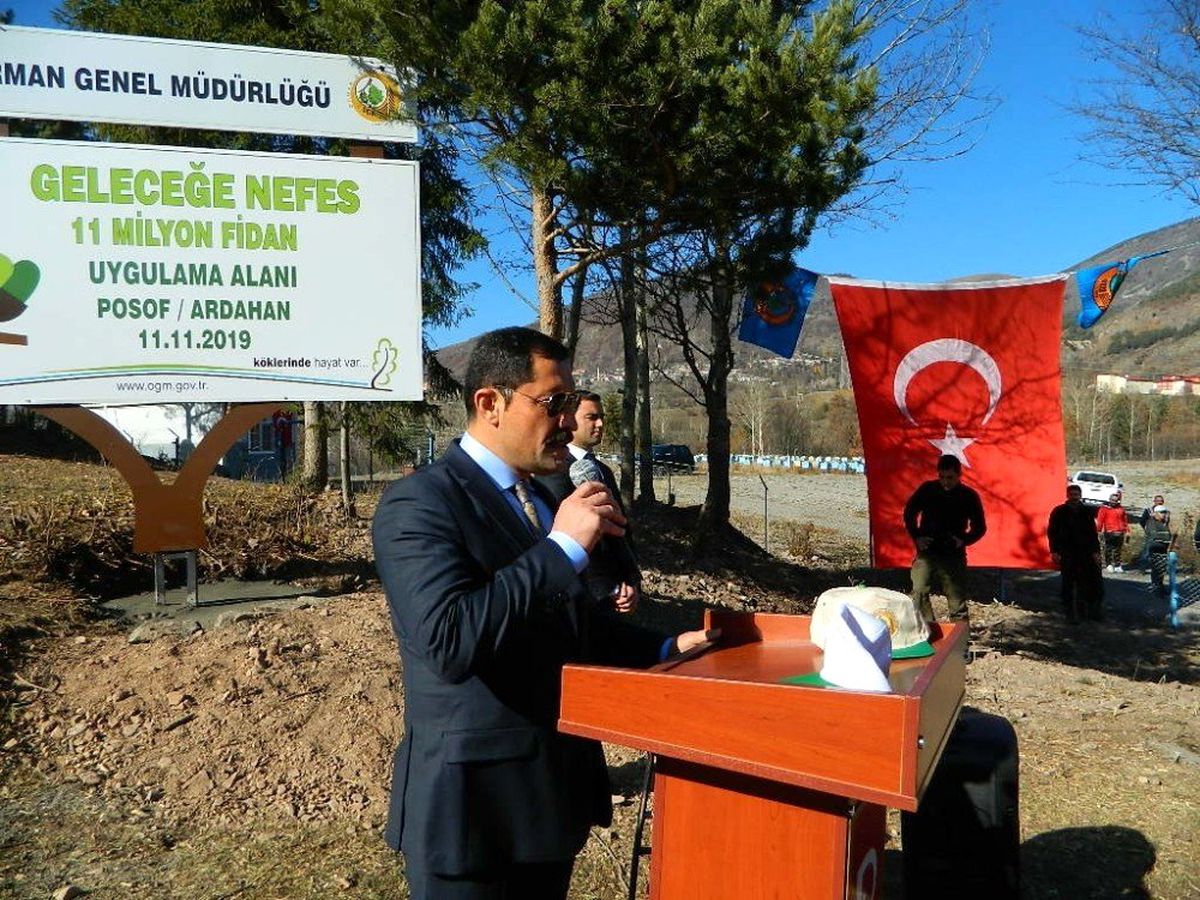 Ardahan\'da ağaçlar Posof\'a dikildi