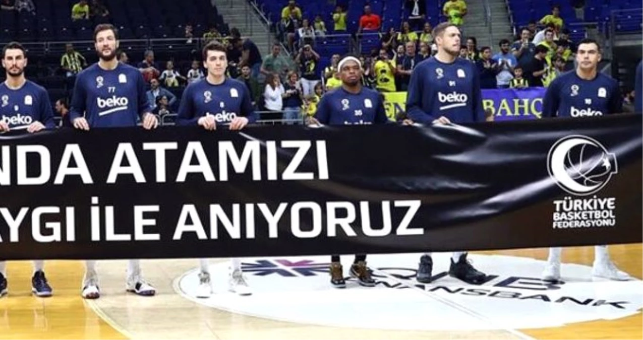 Atatürk pankartını tutmayan Sloukas\'tan savunma istenecek