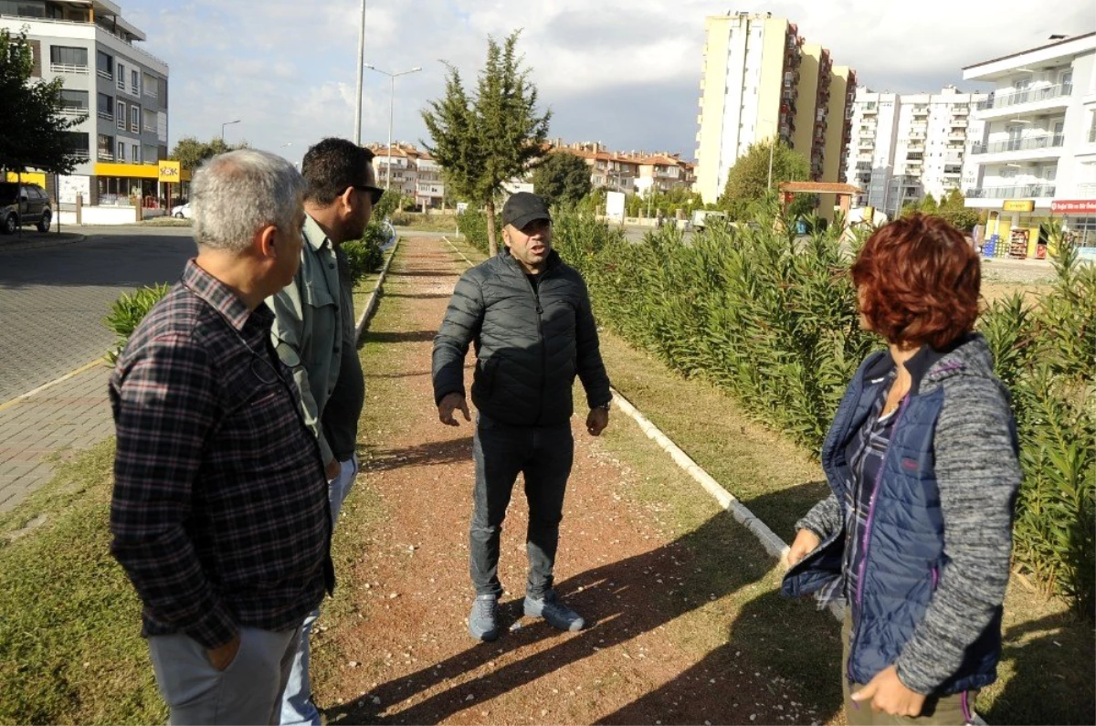 Aydın Büyükşehir Belediyesi, Nazilli\'de çalışmalarını sürdürüyor