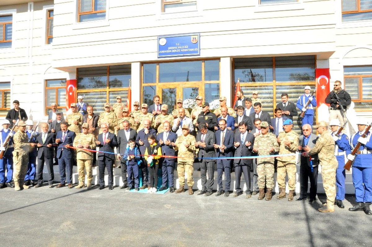 Bakan Soylu, Şırnak Jandarma Bölge Komutanlığı binasını hizmete açtı