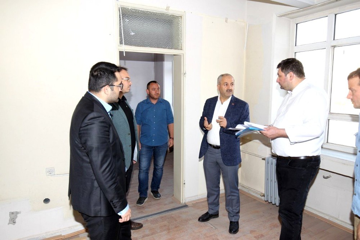 Başkan Büyükgöz\'den eski Adliye binasını inceledi