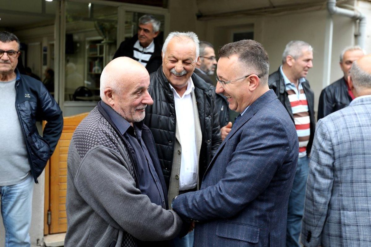 Başkan Işıksu, Papuççular\'da vatandaşla buluştu