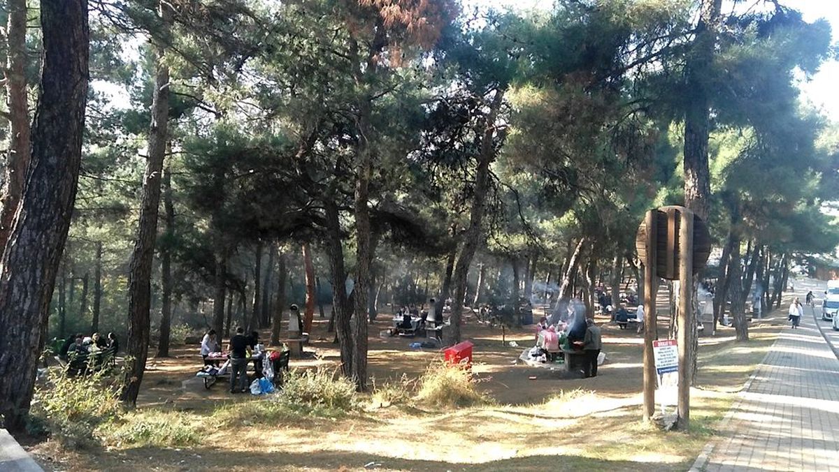 Bursalılar pastırma sıcaklarının tadını çıkardı