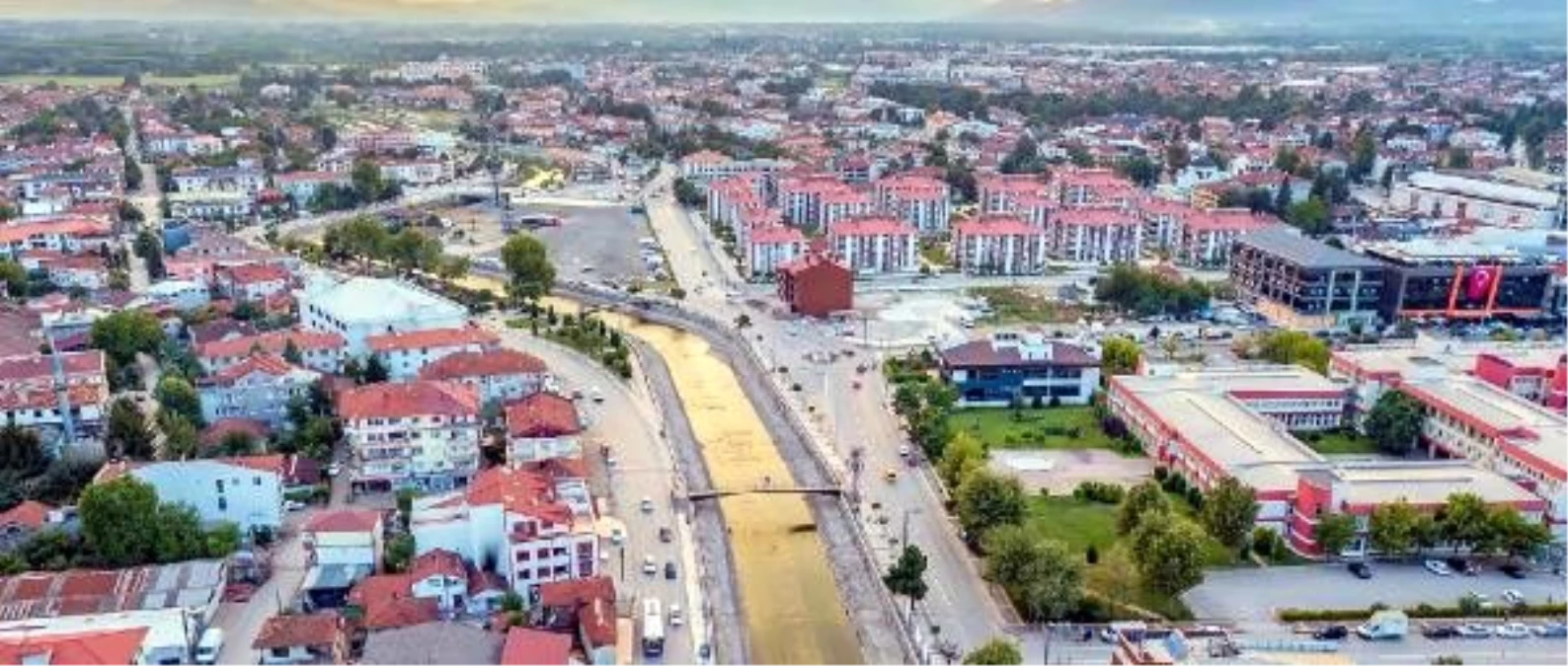 Düzce ve Bolu, şehirleşmede 12 Kasım depreminin izlerini sildi