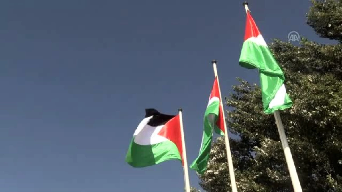 Eski Filistin Devlet Başkanı Arafat\'ı anma töreni