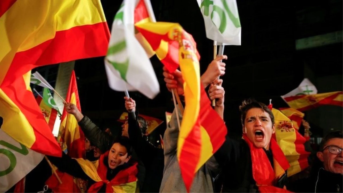 İspanya seçimleri: Aşırı sağcı Vox, üçüncü büyük parti oldu