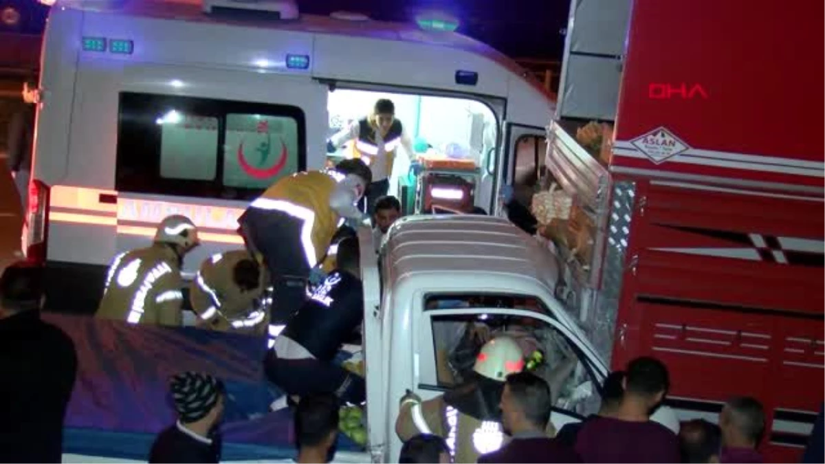 Kamyona çarpan kamyonetin sürücüsü ağır yaralandı