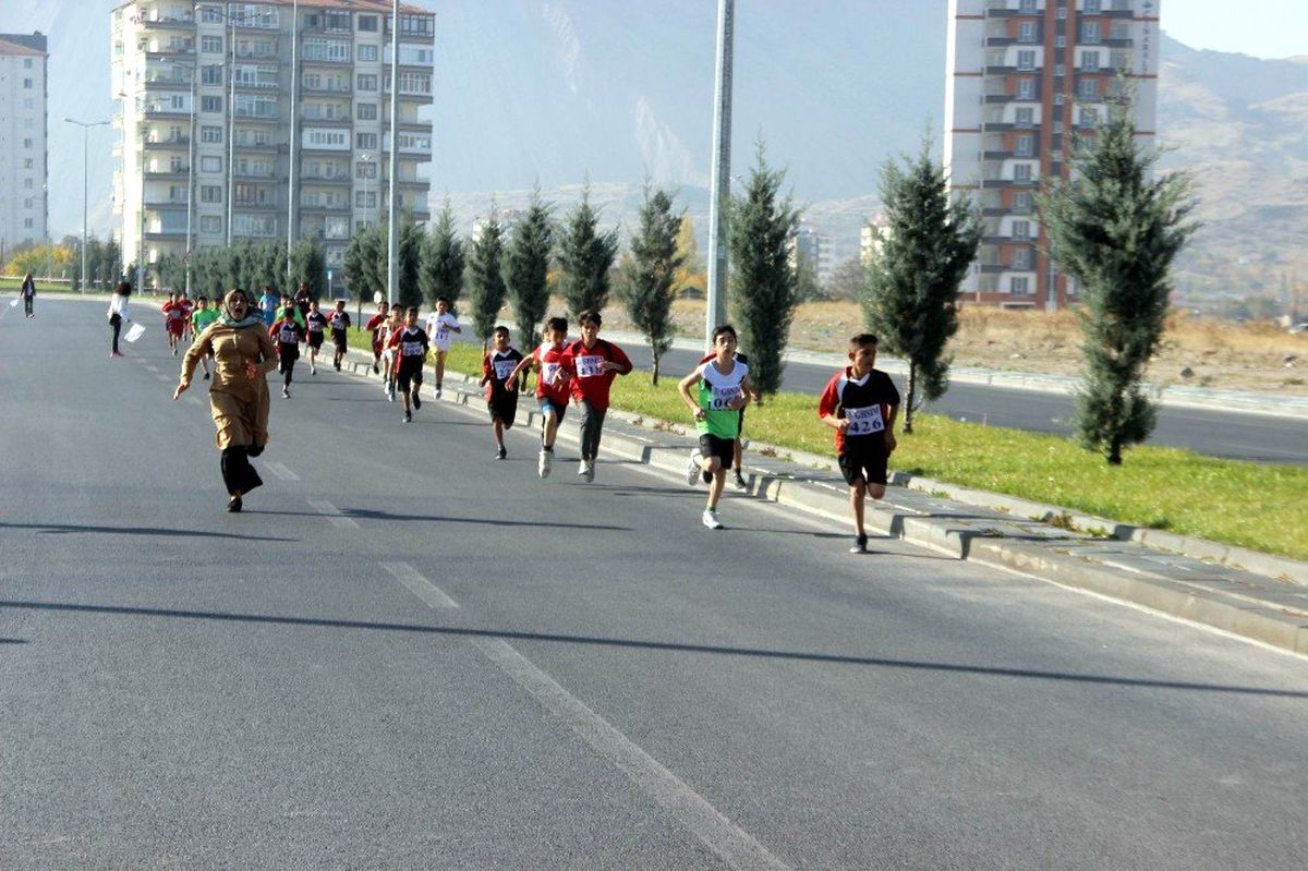 Kayseri\'de ağlatan koşu