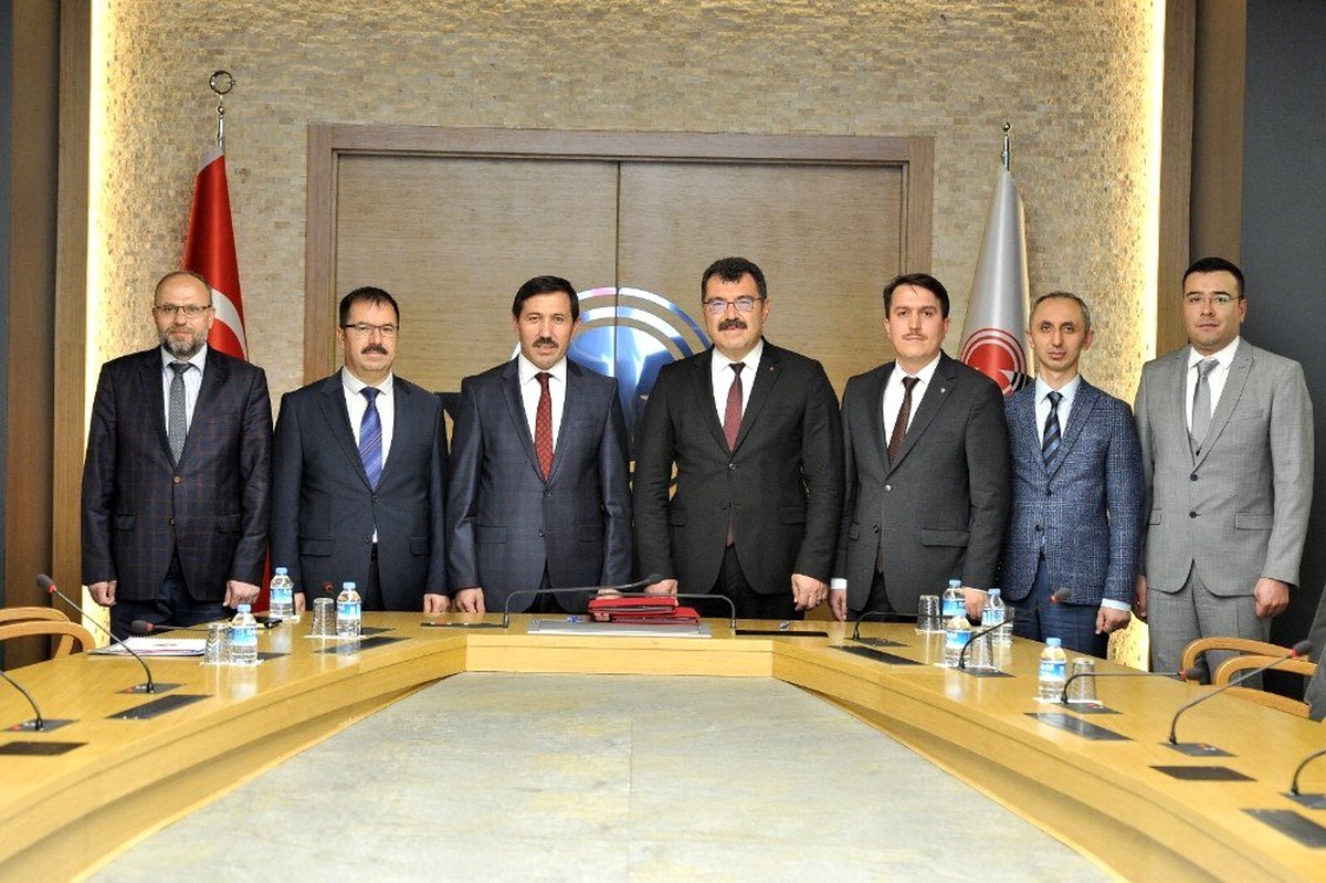 Kılca: "Bilim insanlarının yetişmesine katkı sunmak istiyoruz"