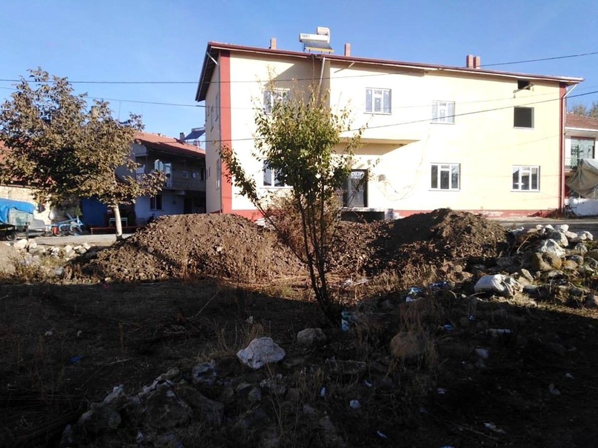 Köylerdeki altyapı çalışmaları aralıksız devam ediyor