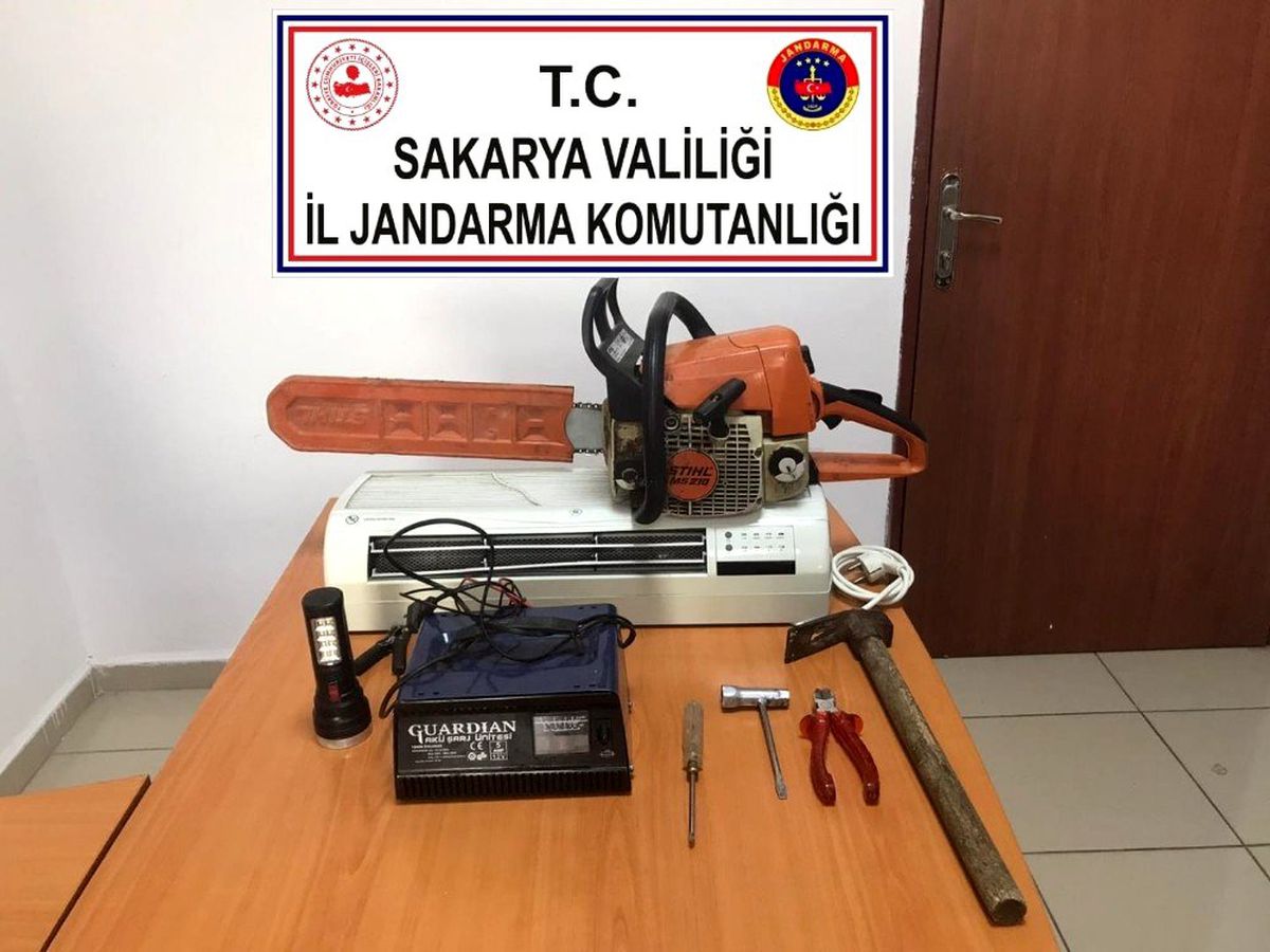 Sakarya\'da hırsızlık çetesi çökertildi: 5 tutuklama