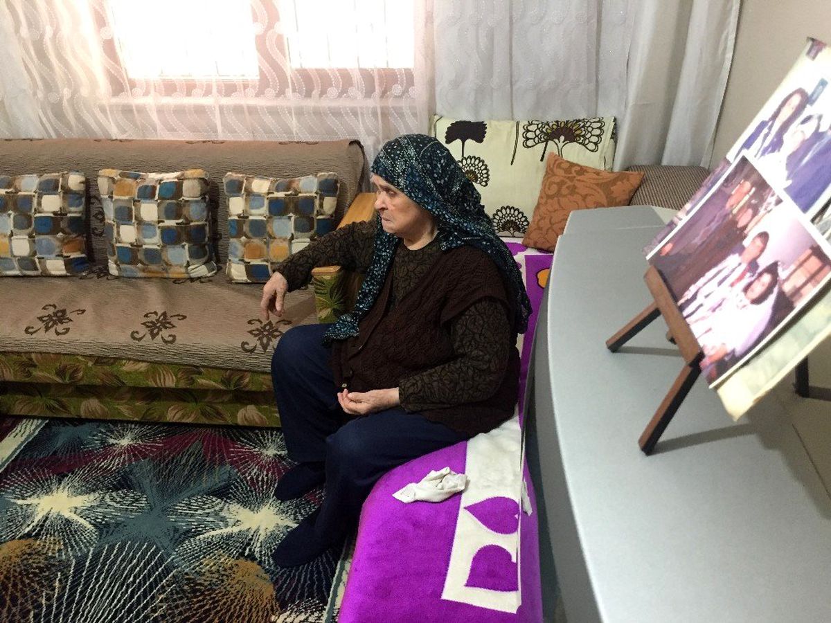 Torunu darp edip emekli maaşını çaldı