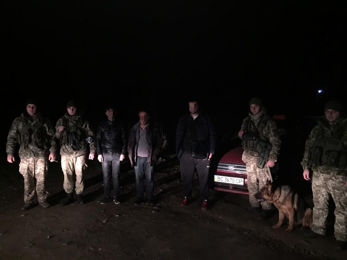 Ukrayna sınırlarında 5 Türk vatandaşı yakalandı