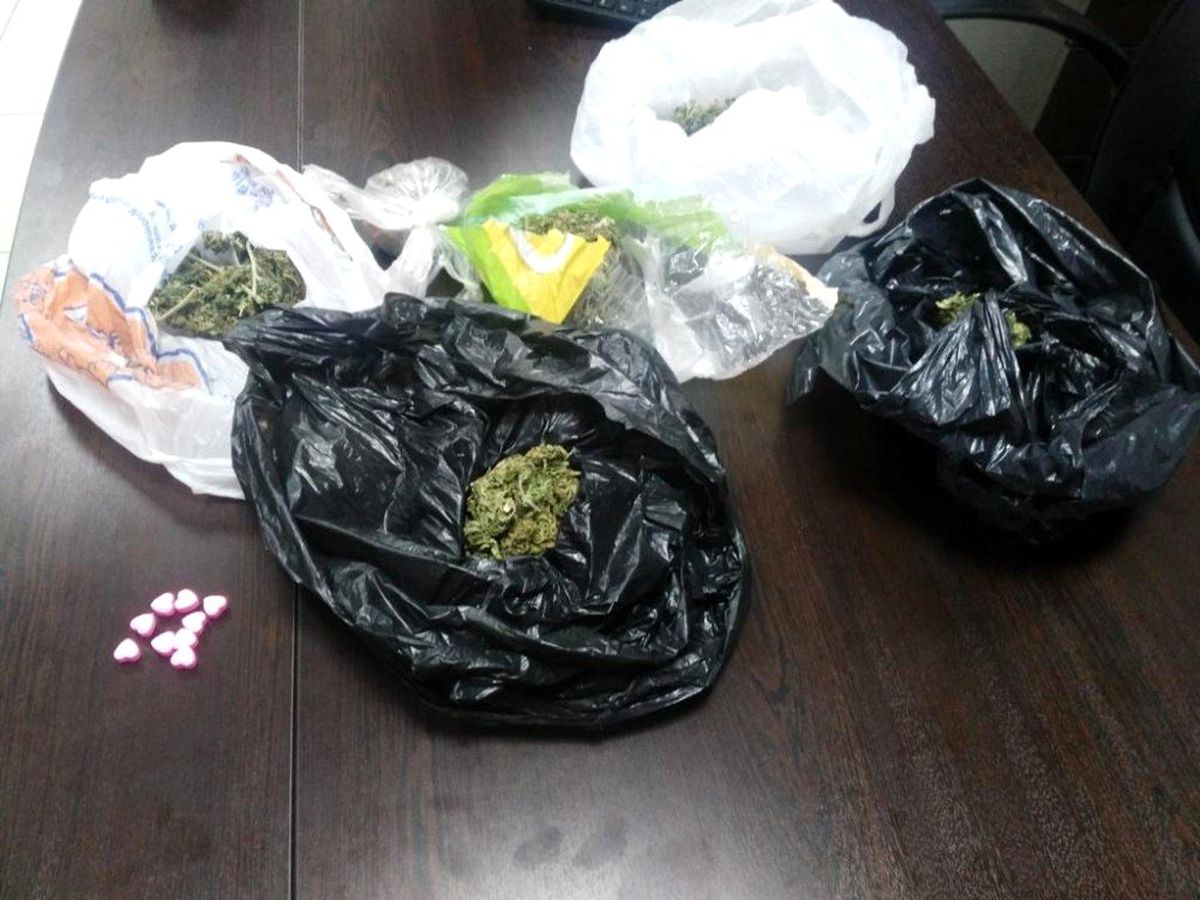 Uyuşturucu operasyonunda esrar ve bonzai ele geçirildi