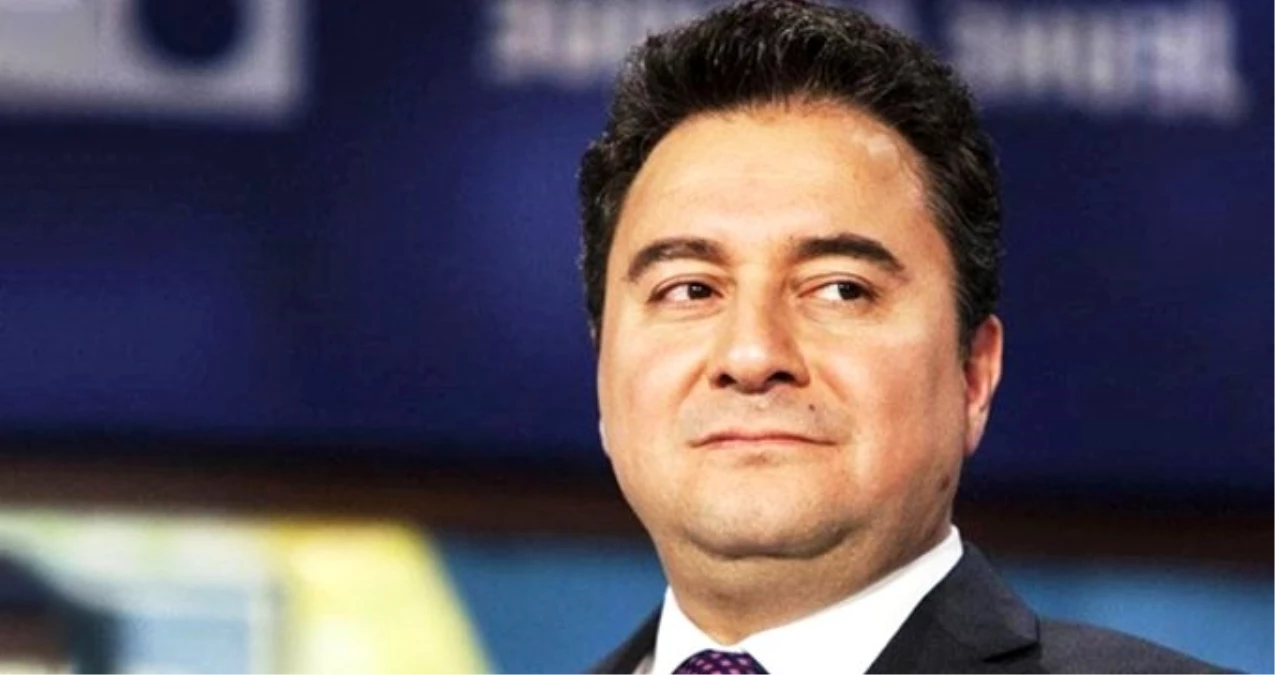 Ali Babacan, yeni partisini aralık sonuna kadar kuracak