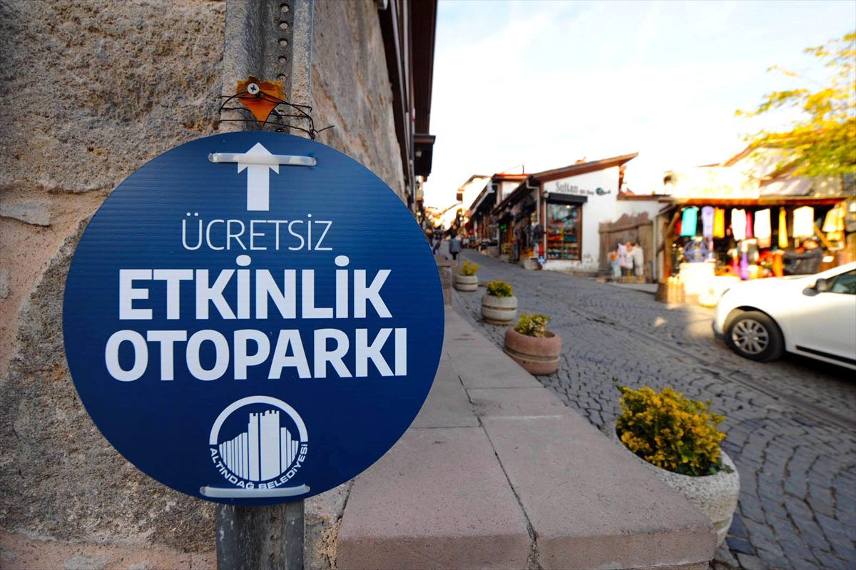 Ankara Kalesi\'nde ücretsiz otopark hizmeti başladı