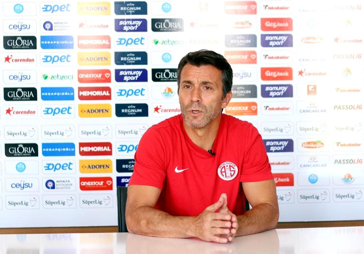 Antalyaspor\'da Bülent Korkmaz\'dan veda mesajı