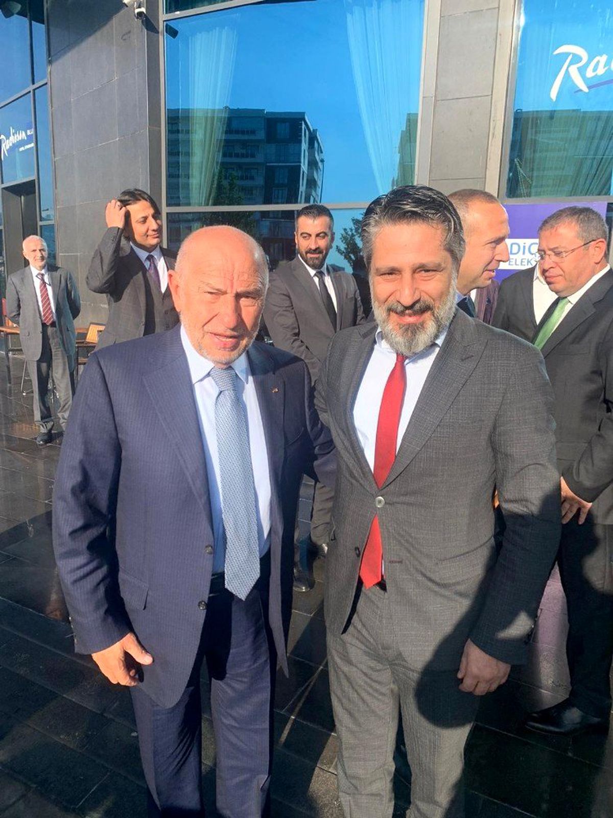 Bağlar Belediyespor Başkanı Merdoğlu, TFF Başkanı Özdemir\'le görüştü