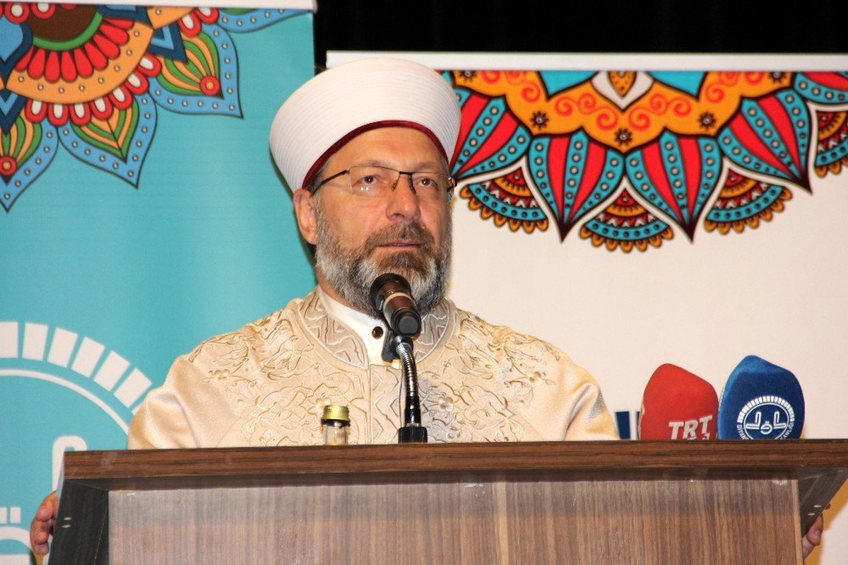 Diyanet İşleri Başkanı Erbaş: "Bir dakikalık kısa filme tahammül edemeyen kesimler var"