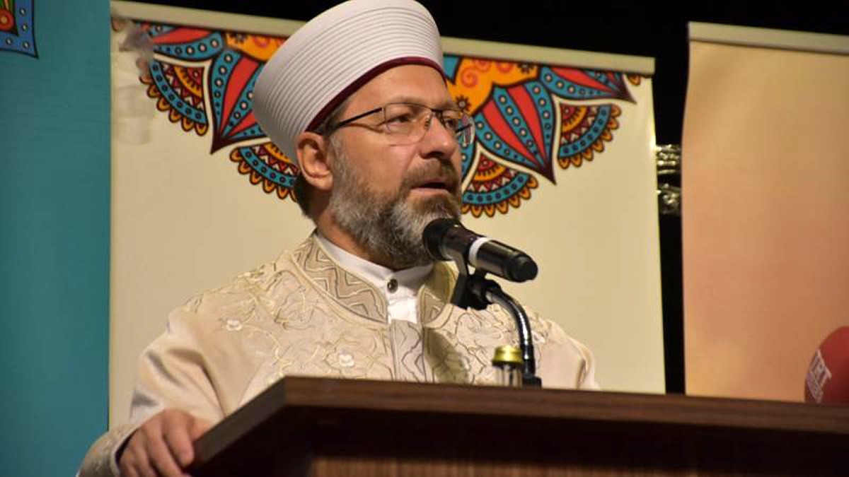 Diyanet İşleri Başkanı Erbaş kamu spotunu savundu: Gençler birbirine hizmet etmeyecek mi?