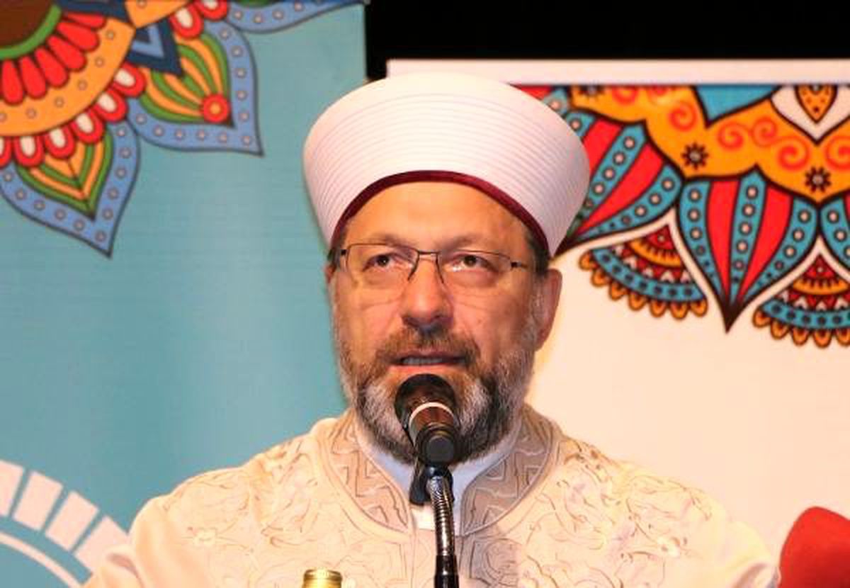 Erbaş, Adıyaman\'da \'Peygamberimiz ve Aile\' konferansına katıldı