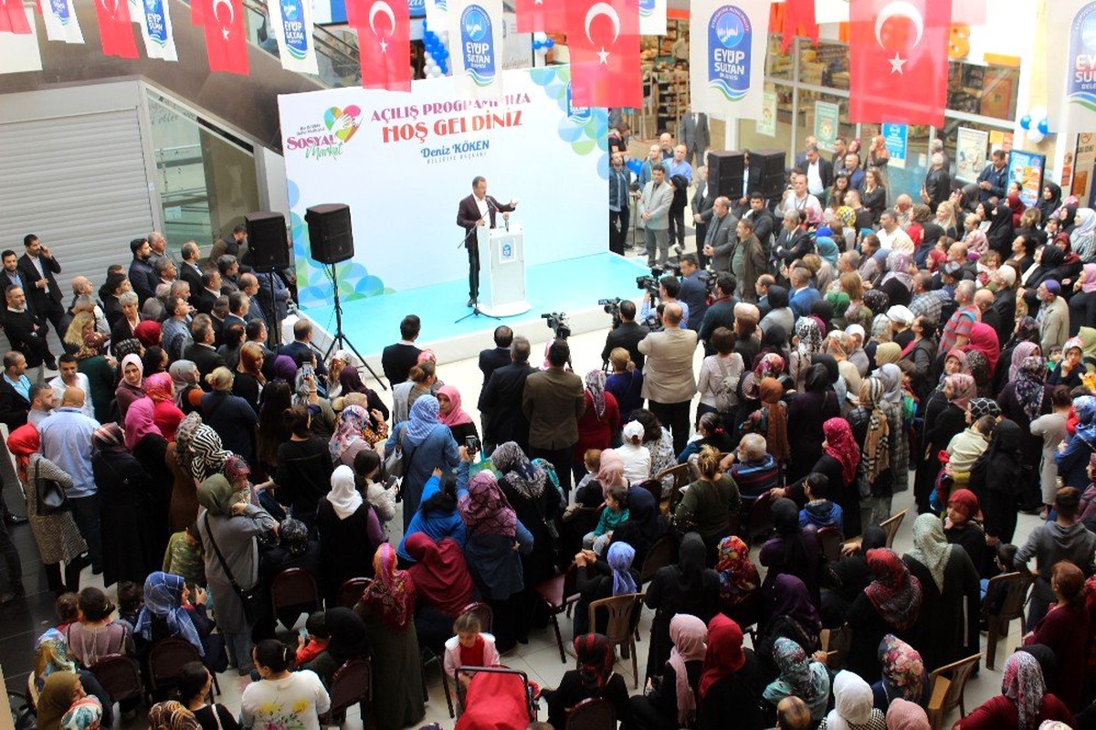 Eyüpsultan Belediyesi, \'Sosyal Market\'i hizmete açtı