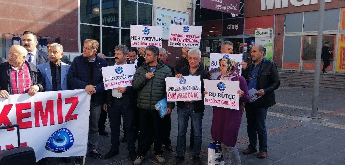 Kamil Ünal: "Memurlara verilen zam harcamalar karşısında devede kulak bile kalmıyor"