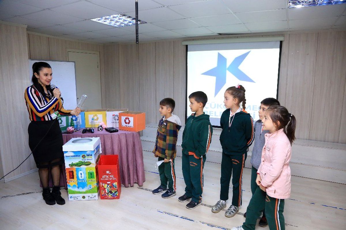 Küçükçekmece\'de hedef bir yılda 30 bin öğrenciye geri dönüşüm eğitimi