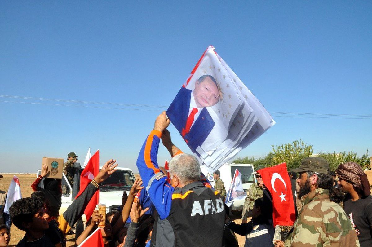 Tel Abyad\'da çocukların Erdoğan sevgisi