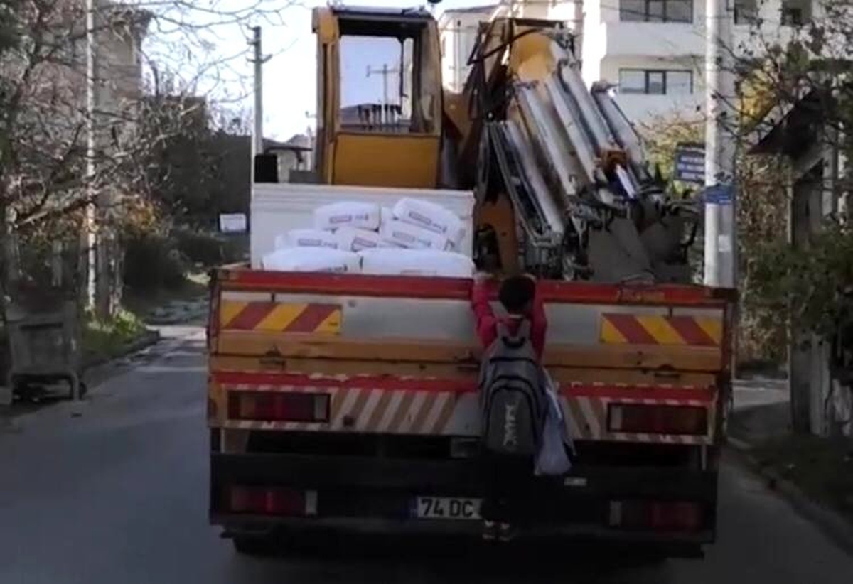 Vinç kasasına tehlikeli yolculuk