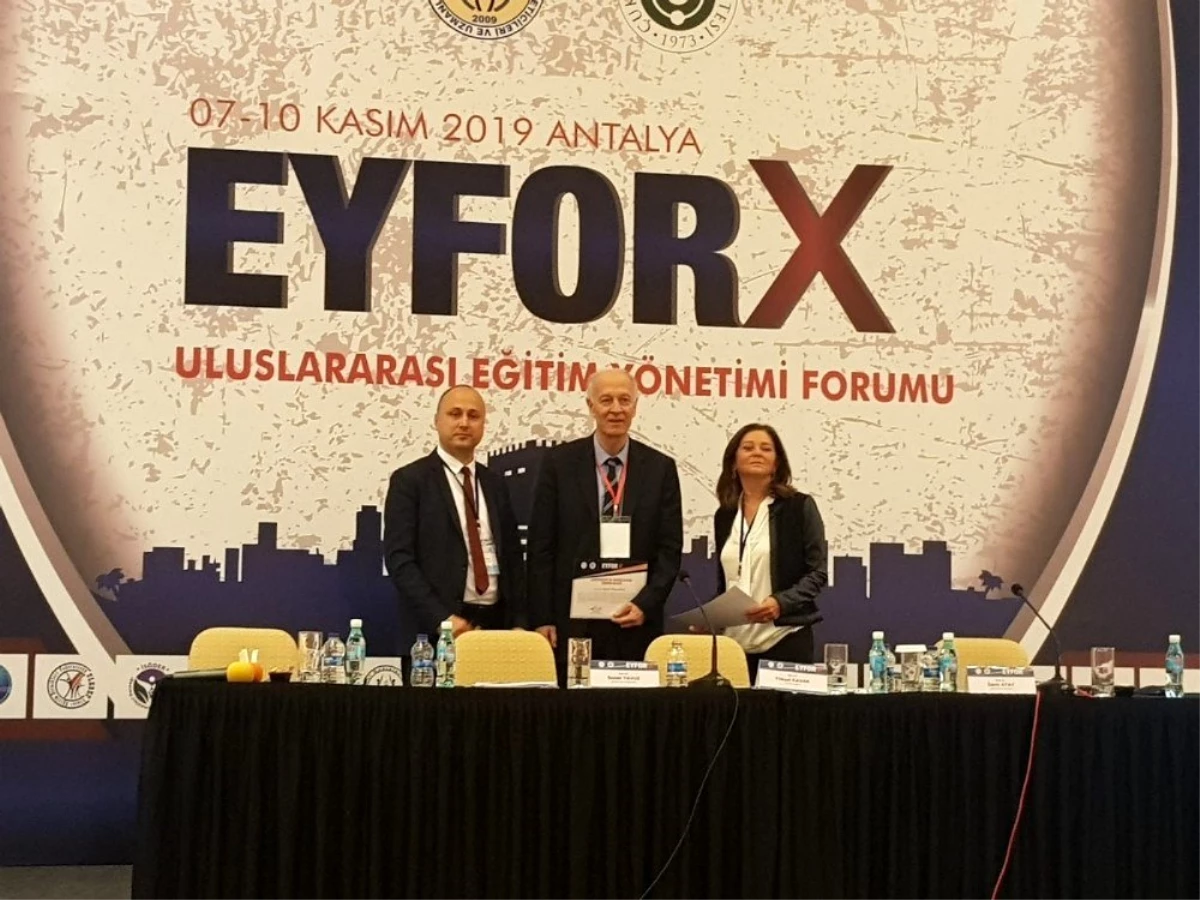 ZBEÜ, Antalya\'da EYFOR-X Uluslararası Eğitim Yönetimi Forumu\'na katıldı
