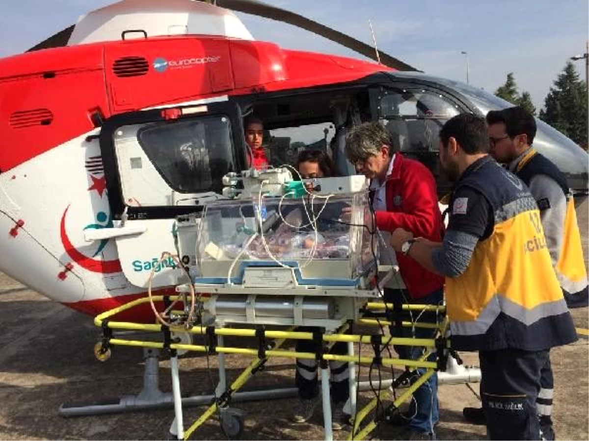 3 aylık bebek için ambulans helikopter havalandı